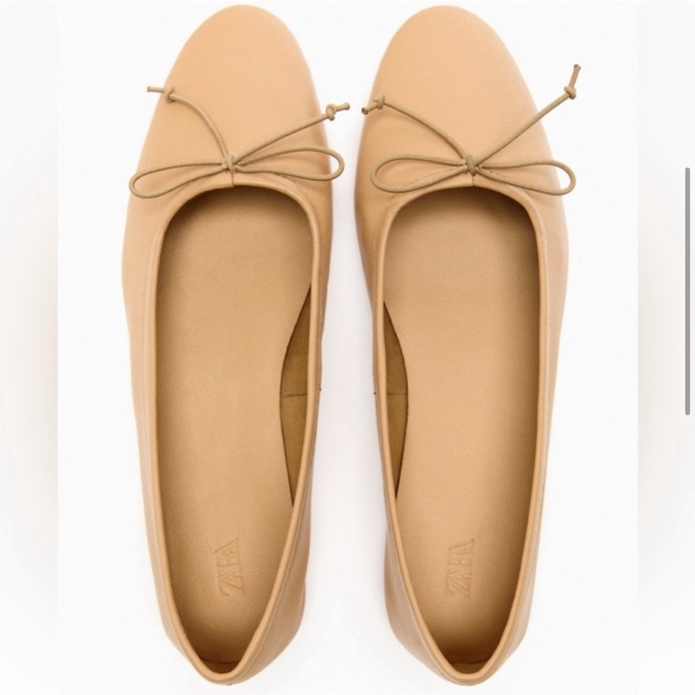 Zara Leather Ballet Flats with Bow - Picture 2 of 8